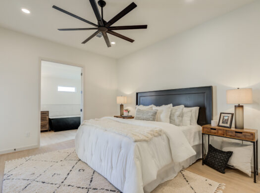 12601 Louisville Ave. | Bonus Room