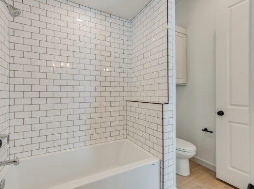 12601 Louisville Ave. | Bonus Room