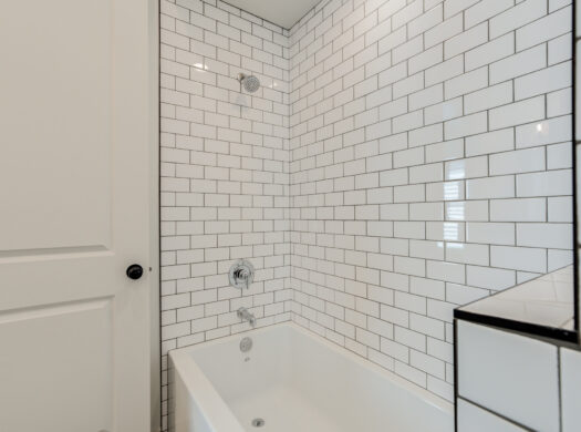 12601 Louisville Ave. | Bonus Room