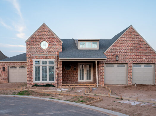 3613 126th Pl. | Pool + Bonus Room