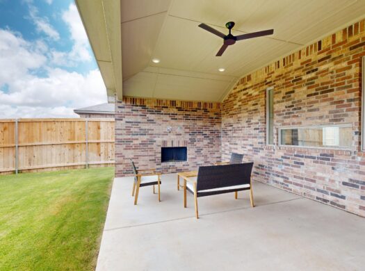 3630 122nd St. | Extended 3-Car Garage