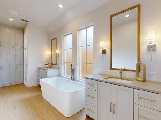 3819 123rd St. | Bonus Room
