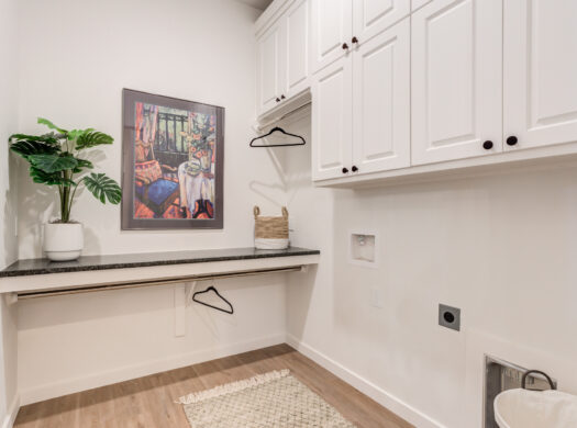 3604 126th Pl. | Office