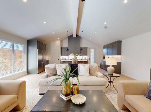 3616 126th Pl. | Extended 3-Car Garage
