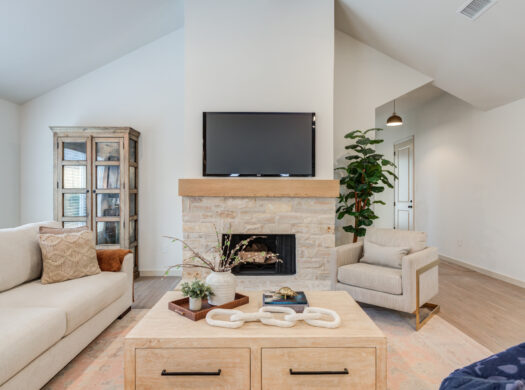 3627 122nd St. | 3-Car Garage