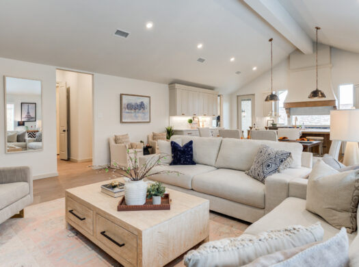 3627 122nd St. | 3-Car Garage