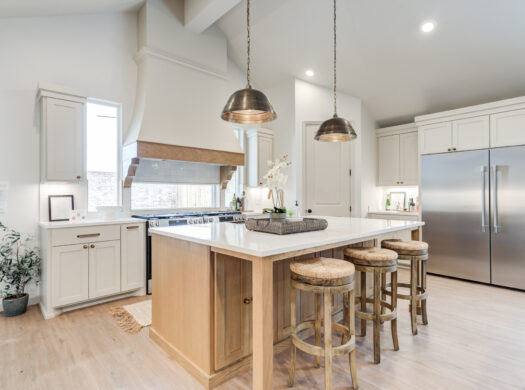 3627 122nd St. | 3-Car Garage