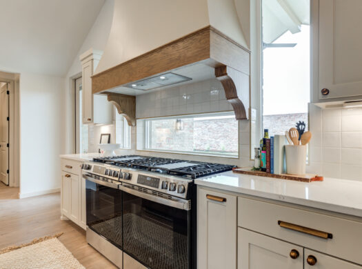 3627 122nd St. | 3-Car Garage