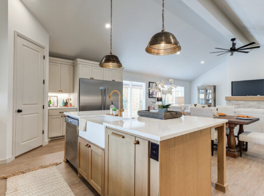 3627 122nd St. | 3-Car Garage