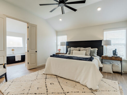 3627 122nd St. | 3-Car Garage