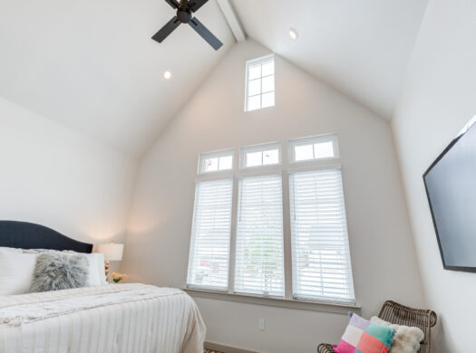 3627 122nd St. | 3-Car Garage