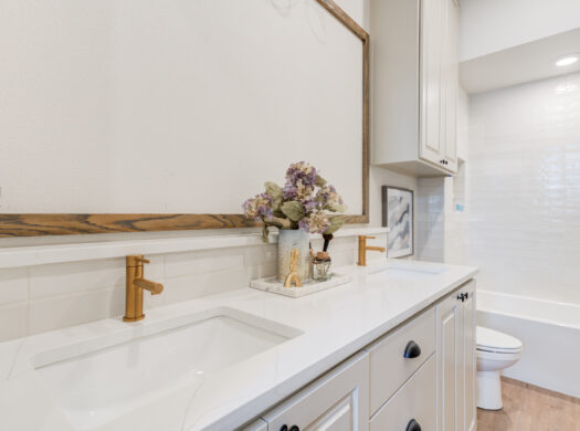 3627 122nd St. | 3-Car Garage