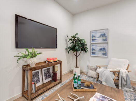 3627 122nd St. | 3-Car Garage