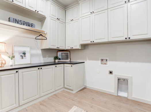 3627 122nd St. | 3-Car Garage