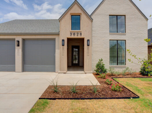 3628 122nd St. | Extended 3-Car Garage