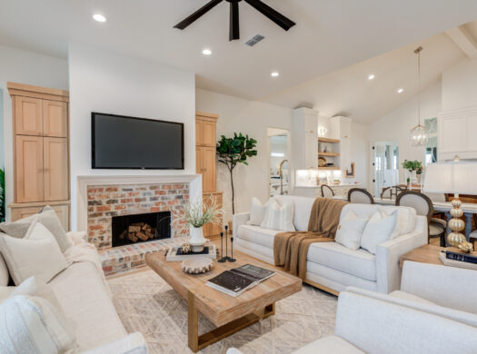 3806 123rd St. | Office