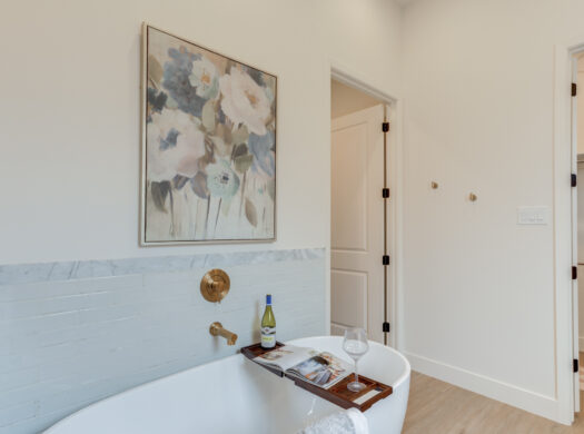 3806 123rd St. | Office