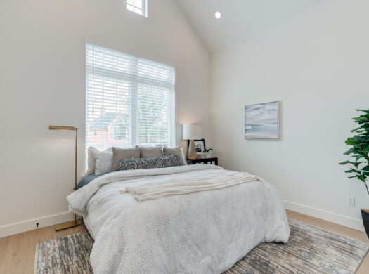 3806 123rd St. | Office