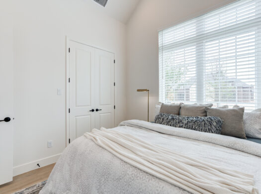 3806 123rd St. | Office