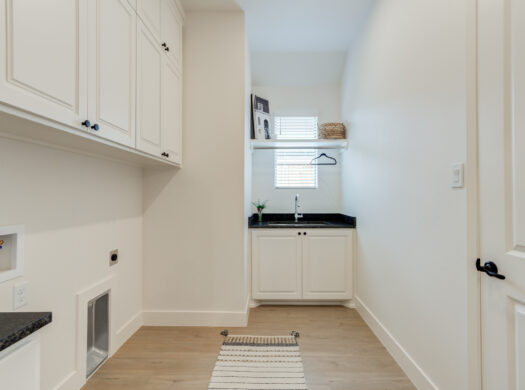 3806 123rd St. | Office