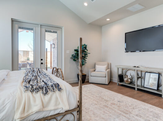 3808 123rd St. | 3-Car Garage