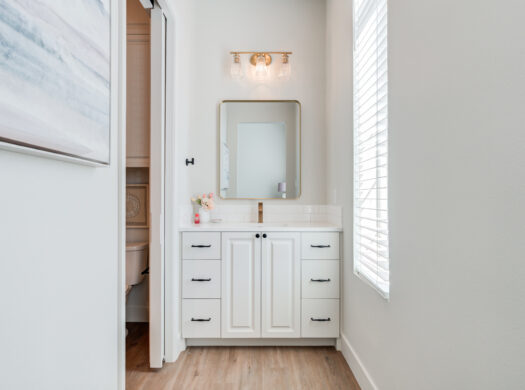 3808 123rd St. | 3-Car Garage