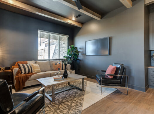 3808 123rd St. | 3-Car Garage