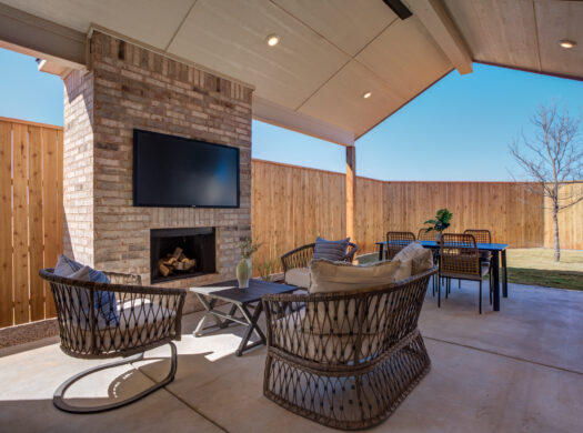 3808 123rd St. | 3-Car Garage