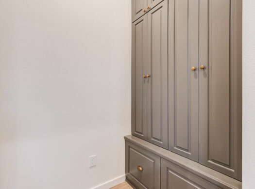 3604 126th Pl. | Office