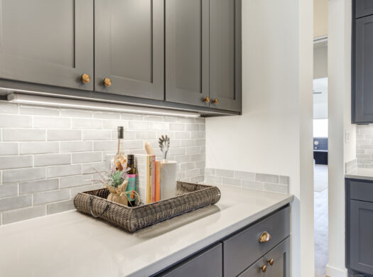 3606 127th St. | Wet Bar