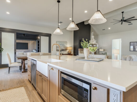 3606 127th St. | Wet Bar