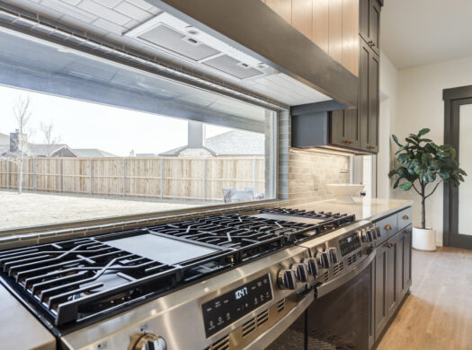 3606 127th St. | Wet Bar