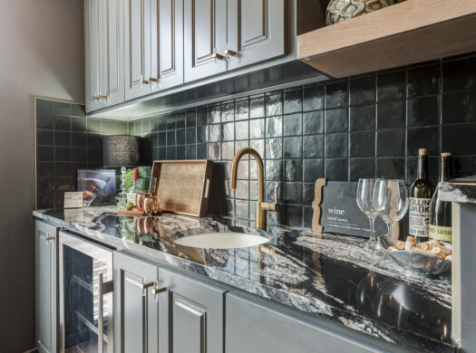 3606 127th St. | Wet Bar