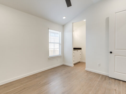 3606 127th St. | Wet Bar