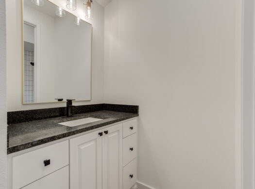 3606 127th St. | Wet Bar